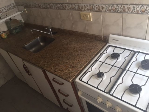 Imagen 8 de 15 de Departamento En Venta De 2 Ambientes En Balvanera