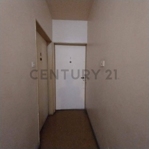 Venta Departamento Pompeya 2 Ambientes