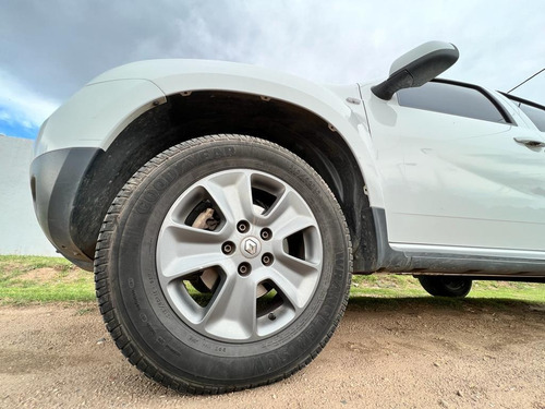 Imagen 5 de 9 de Renault Duster 2018 2.0 Ph2 4x2 Privilege