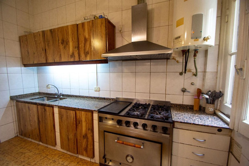 Depto 5 Amb. En Venta En Balvanera C/terraza