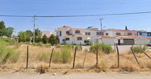 Casa En Remate Bancario En C. Loma Aconcagua, Loma Dorada, Durango, Durango (60% Descuento, Única Oportunidad, Sólo Pago De Contado En 2 Cuotas) ¡gran Oportunidad De Inversión! - Sk12