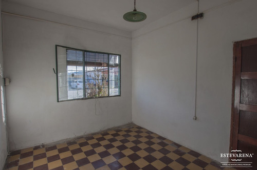 Imagen 4 de 9 de Casa En Venta De 3 Dormitorios En Minas (ref: Est-564)