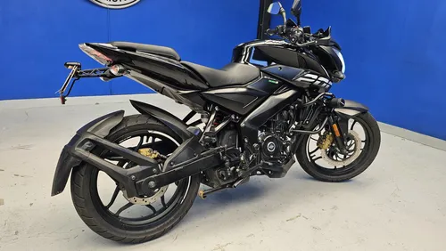 Bajaj Pulsar Ns 200 Fi
