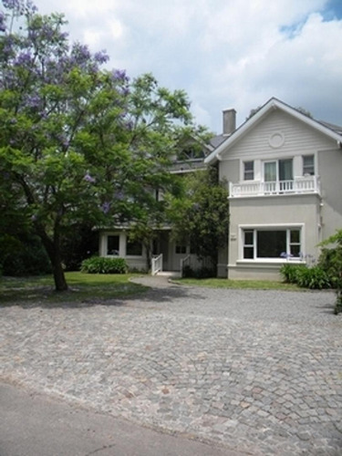 Hermosa Casa En Venta En Village Golf & Tenis