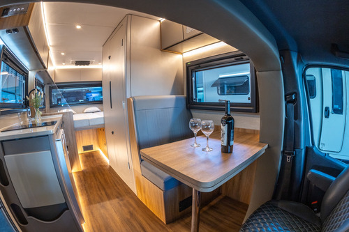 Único Motorhome Expedição Sirius 4x4 Easefour