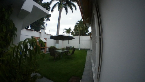 Imagen 25 de 30 de Casa En Venta En Barici Este De Barquisimeto Lara 0-4-2-4-5-9-3-7-5-4-2 Rent-a-house Código Mls: 22-6240, 3 Habitaciones, 3 Baños, 375 Mts2