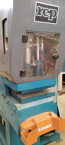 Inyectora De Hule Marca: Rep (Usado)