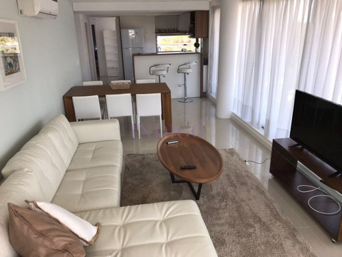 Departamento En Torre Muy Moderna De La Punta, 2 Dormitorios 2 Baños