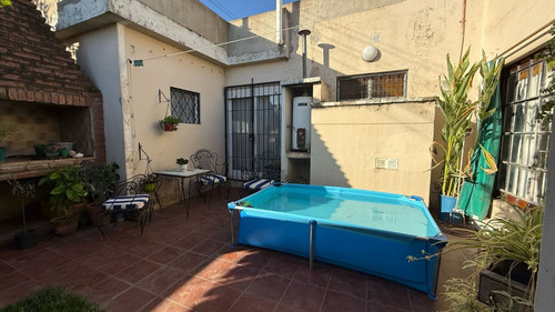 Casa En Venta - Barrio Sarmiento - Ciudad De Lujan