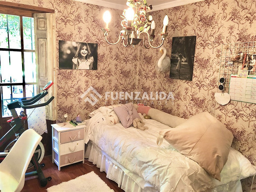 Casa Gran Paisajismo En Venta 4d-4b En Lo Barnechea