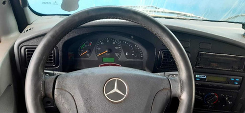 Caminhão Mercedez Acelo 715c