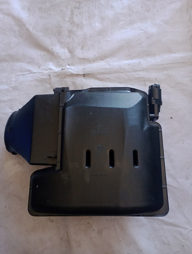Caja Porta Filtro De Aire Resonador Nissan Platina 1.6l (Usado)