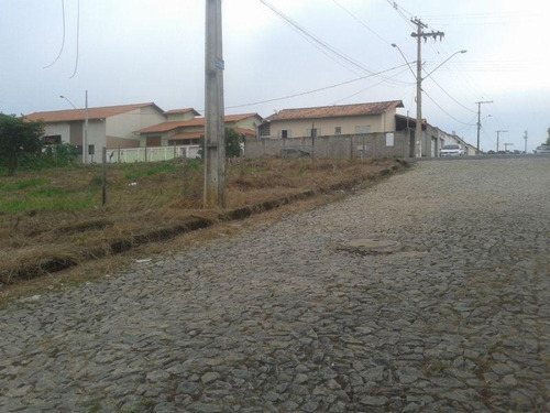 Imagem 3 de 7 de Terreno À Venda, Centro - Florestal/mg - 8847