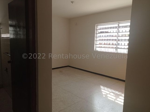 Imagen 12 de 20 de Angelica Naty Rent A House Casa En Venta Trigal Norte Valencia Cod 22n15272 Ar