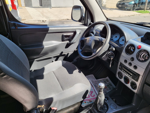 Peugeot Partner 1.4 Furgon Presence Aa