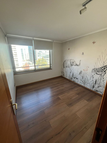 Impecable, Rosario Norte-alonso De Córdova, Metro Manquehue