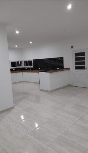 Imagen 5 de 9 de Casa - San Ramiro