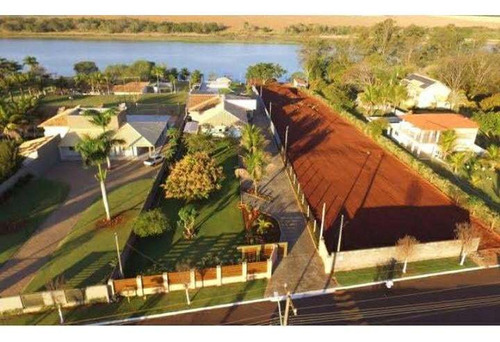 Imagem 6 de 7 de Silva Chacrinha Na Planta