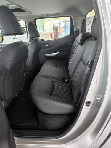 Imagen 12 de 25 de Nissan Frontier Platinum 4x2 At