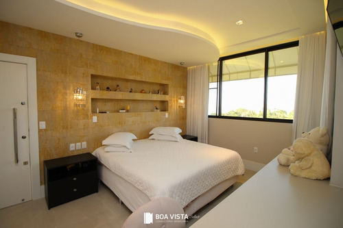 Imagem 24 de 30 de A Casa Onde Seu Sonho É Feito Está Em Suas Mãos, Oportunidade Ideal Para Fazê-lo. Bombinhas, Sc/ Cód 216 - Sc - Ca0003_boavis