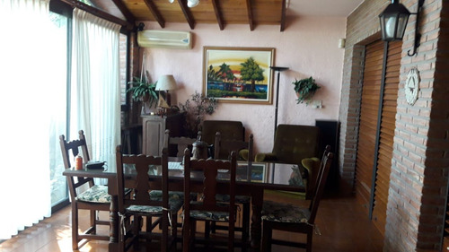Casa En Venta 4 Ambientes Moron