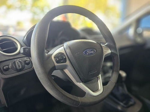 Ford Fiesta Kinetic 1.6 Se Plus 120cv