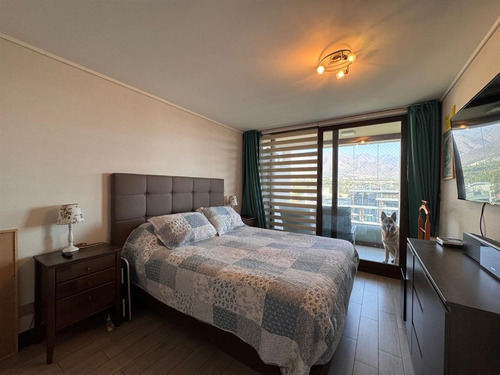 Departamento En Venta De 2 Dorm. En Lo Barnechea
