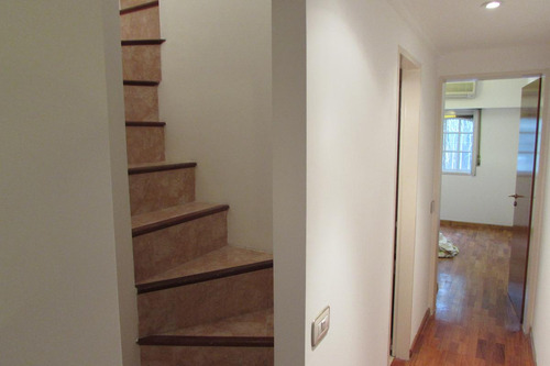 Departamento En Alquiler De 3 Ambientes En Villa Luro Con Parrilla De Categoría