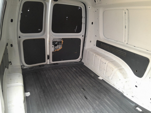Volkswagen Caddy 1.6 Pasajeros Mt