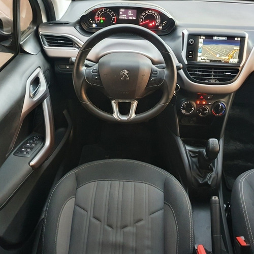 Peugeot 208 1.6 Allure 2017