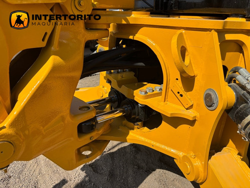 Retroexcavadora Cat 450 F