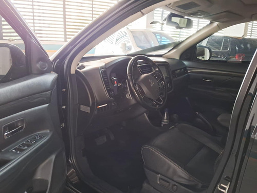 Mitsubishi Outlander 3.0 GT 4X4 V6 24V GASOLINA 4P AUTOMÁTICO