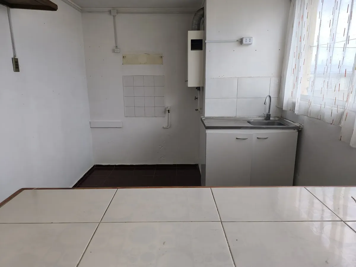 Imagen 1 de 9 de Arriendo A Pasos Del Sanatorio De Gómez Carreño