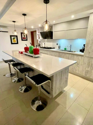 Mundo Inn Vende Excelente Casa En Monte Real