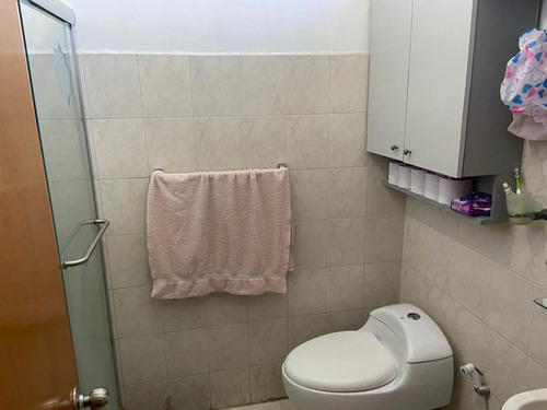 Imagen 6 de 30 de Ha Amplio Y Cómodo Apartamento En Venta En Las Chimeneas Con Planta 50% Y Pozo