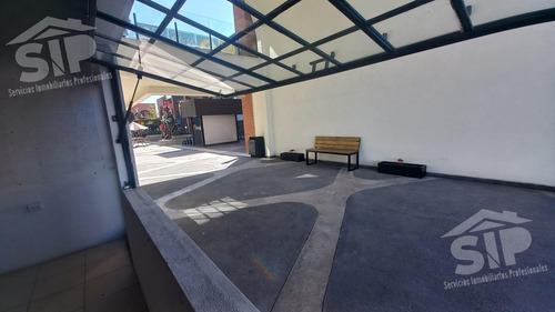 Local En Renta En Plaza Arcada A Un Costado De La Alameda De Saltillo