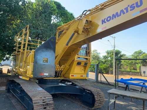 Komatsu  Pc 200