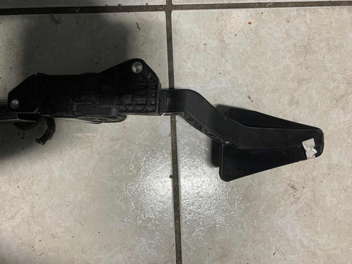 Pedal Acelerador Dodge Ram 1500/3500 09-2268043161ad Ml1103 (Usado)