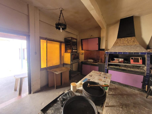 Casa En Venta En Remedios De Escalada Este
