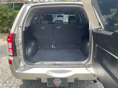 Suzuki Grand Vitara 2.0 Sz 4x2 Mt 2009