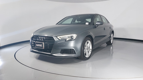 Audi A3 1.4 35 TFSI DYNAMIC DCT