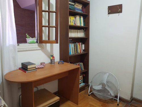 Casa En Venta En Parque Avellaneda