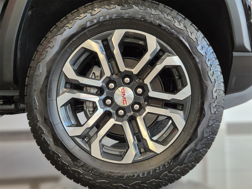 GMC Canyon 2.7 Denali