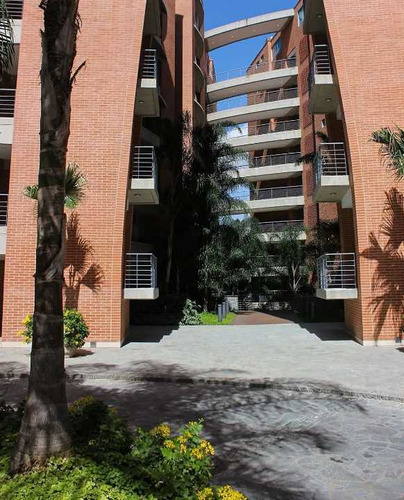 Alquilo Apartamento 214m2 3h+s/3.5b+s/3p Lomas De Las Mercedes 8990