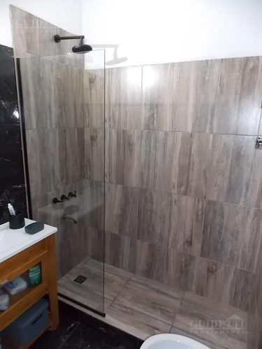 Venta Casa 6 Ambientes Con Jardín (2 Casas) San Isidro - Villa Adelina