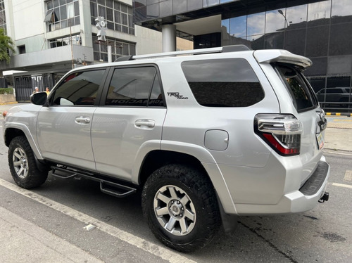 Imagen 3 de 14 de Toyota 4runner 2017