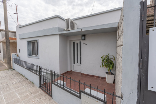 Imagen 24 de 24 de Casa A La Venta 2 Dormitorios En San Lorenzo