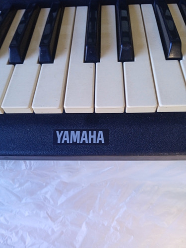 Piano Órgano Yamaha Psr78