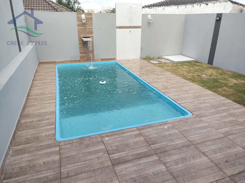 Imagem 3 de 30 de Casa Com 2 Suítes E Piscina - R$ 475 Mil-cod: 2964 - V2964