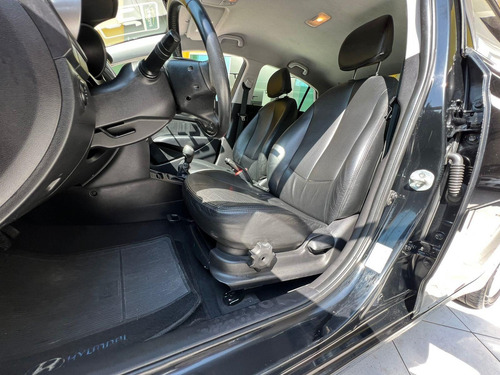 Imagem 10 de 13 de Hyundai Hb20s 1.6 Premium Flex Manual